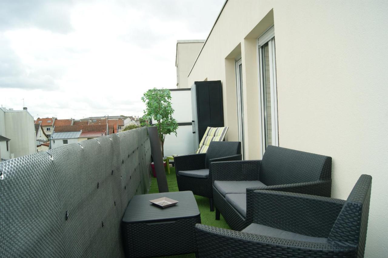 Victoria-T2-41M2-Balcon, Wifi, Linge, Produits, Menage Inclus Apartment Reims Exterior photo